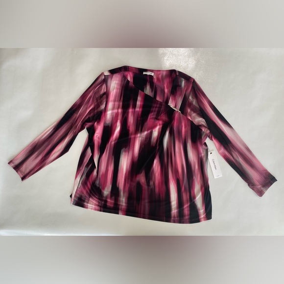 NEW Plus Size 2X Calvin Klein Abstract Scoop Neck SilverPin Sheer Sleeve Blouse - Picture 3 of 10